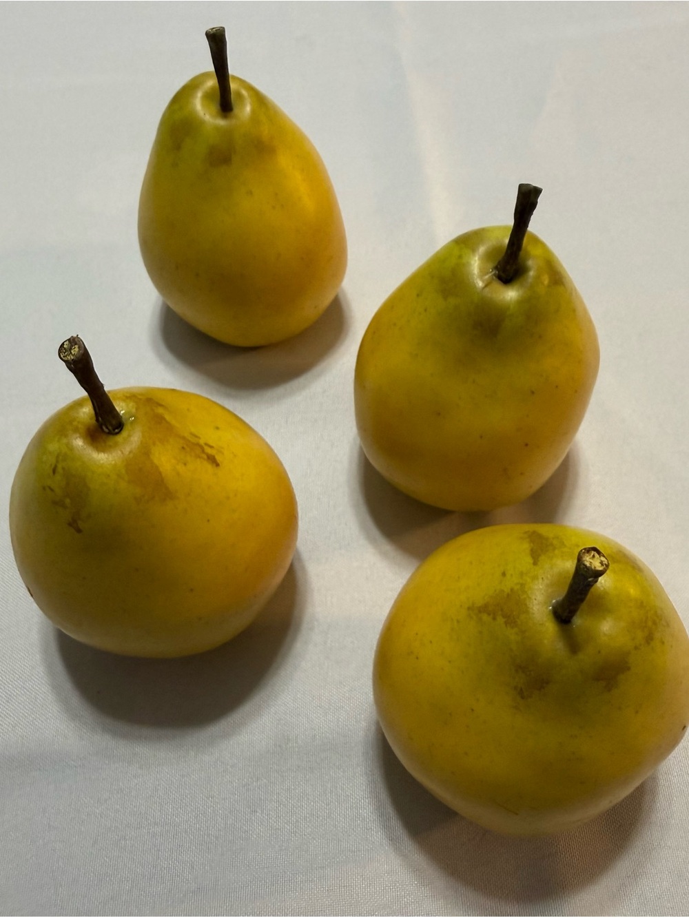 Set of 4 Decorative Yellow Pears